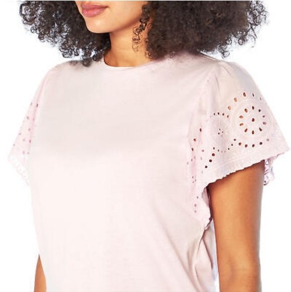 New Gap eyelet flutter top size medium - Picture 4 of 7